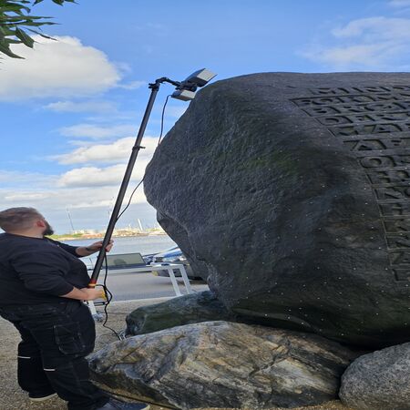 3D scanning of memorial stones with T-SCAN hawk 2